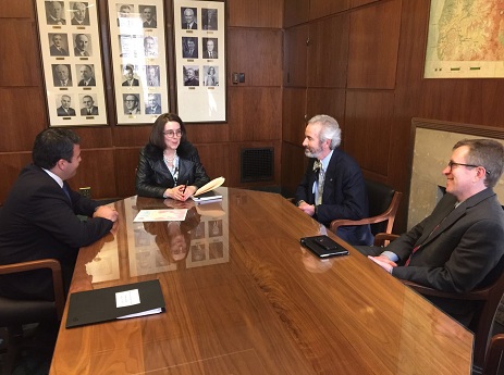 Azərbaycanın Los Ancelesdəki baş konsulu ABŞ-ın Oreqon ştatının qubernatoru ilə görüşüb - FOTO