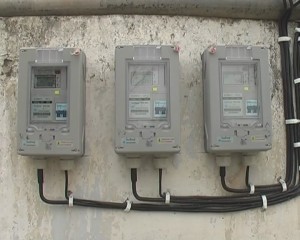 Bakıda binanın elektrik sayğacları yanıb