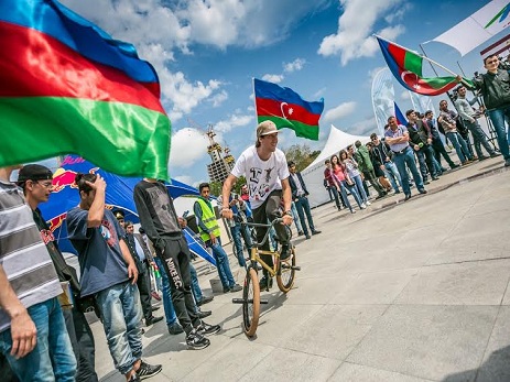 Dünya çempionu “Tour d’Azerbaïdjan”da məharətini nümayiş etdirib – FOTO – VİDEO