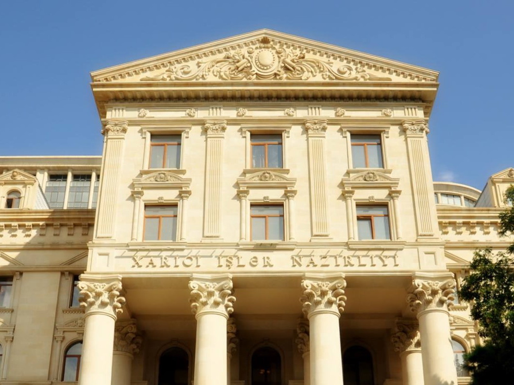 Баку призывает мировое сообщество осудить Армению за применение фосфорных боеприпасов - ФОТО