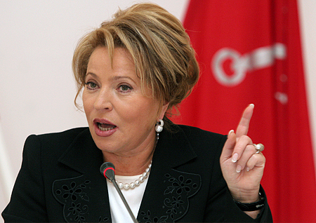 Matvienko: “Üzr geçikmiş olsa da, heç olmamasından yaxşıdır”