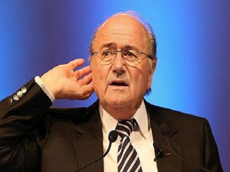 Blatter qulağının bir hissəsini itirdi