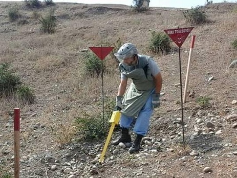 Ağcabədi, Ağdam və Tərtərdə top mərmiləri və partlamamış hərbi sursatlar aşkar edilib – FOTO