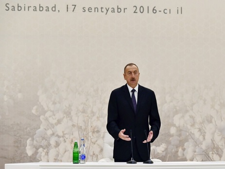 İlham Əliyev: “2016-cı il pambıqçılığın inkişafı üçün həlledici il olacaq”