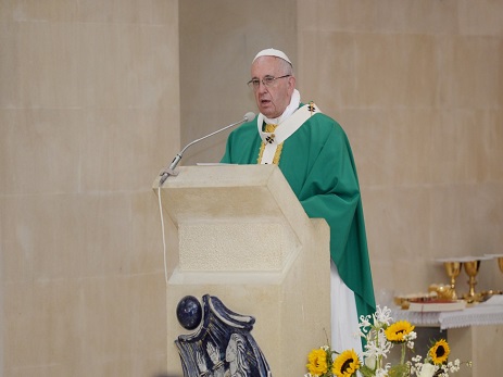 Papa Fransisk: “Roma Papası Müqəddəs Ruh kimi vaxt itirir”