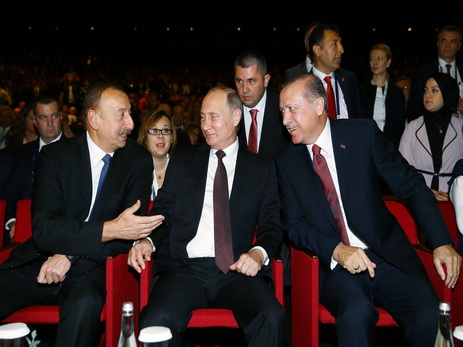 «Как одна команда». О чем говорили лидеры нефтяных стран в Стамбуле?