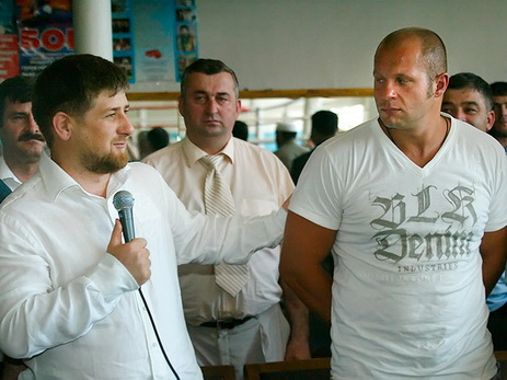 На 9-летнюю дочь Емельяненко напали в Москве