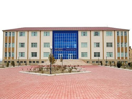 Bu universitetə 2 dekan, 10 kafedra müdiri və 31 müəllim lazımdır