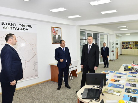 Президент Азербайджана ознакомился с реконструированным Центром Гейдара Алиева в Агстафе - ФОТО