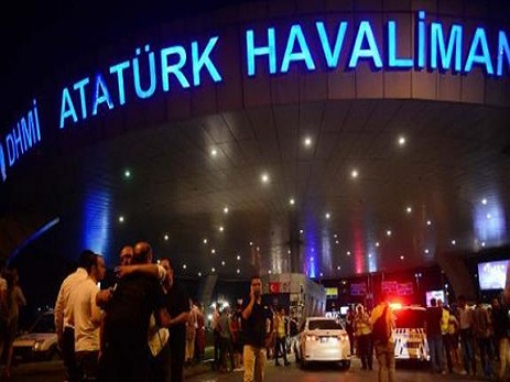 Atatürk hava limanında atışma olub