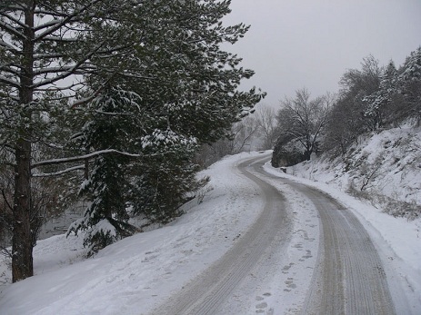 Meteoroloqlardan xəbərdarlıq: Şaxta olacaq, yollar buz bağlayacaq