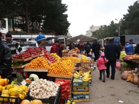 Yeni İl yarmarkalarında satıcılar alıcılıqdan, alıcılar qiymətlərdən narazıdır - FOTO