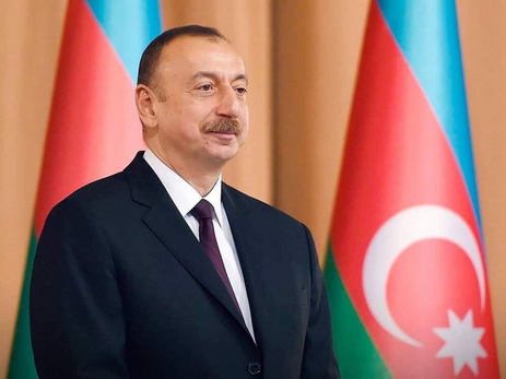 Президент Азербайджана поздравил президента Литвы