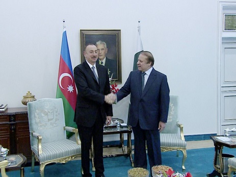 Azərbaycan prezidenti Pakistanın baş naziri ilə görüşüb
