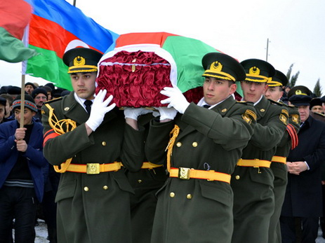 В результате обстрела армянскими подразделениями погиб военнослужащий ВС Азербайджана