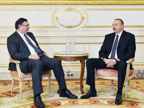 İlham Əliyev “Total” şirkətinin prezidenti ilə görüşüb