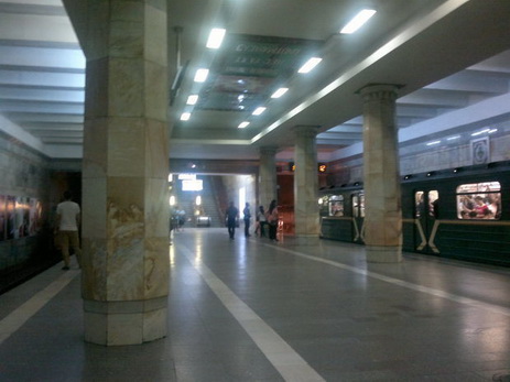 Новые данные о состоянии женщины, которую сбил поезд в Бакметрополитене – ФОТО – ОБНОВЛЕНО