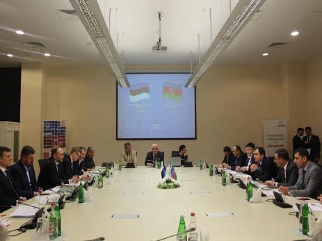 Azərbaycan-Estoniya biznes forumu keçirilib