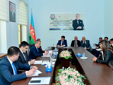 Təhsil naziri Yardımlı şəhərində vətəndaşları qəbul edib - FOTO