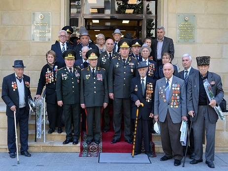 Böyük Vətən müharibəsi veteranları ilə görüş keçirilib – FOTO