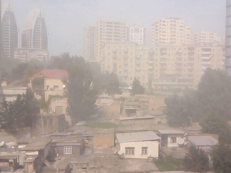 Nazirlik Bakıda müşahidə olunan toz dumanına aydınlıq gətirdi