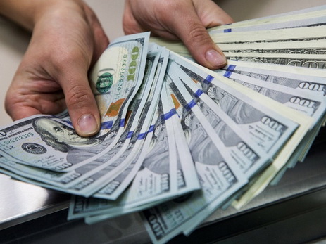 Mərkəzi Bank manatın dollara qarşı sabaha olan rəsmi məzənnəsini açıqlayıb