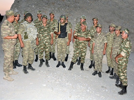 Qarabağ müharibəsi veteranları fəxri döyüş növbəsində - FOTO